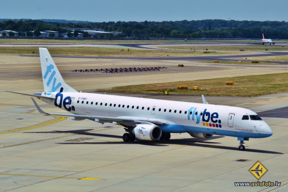 Embraer 195LR (ERJ-190-200LR)
